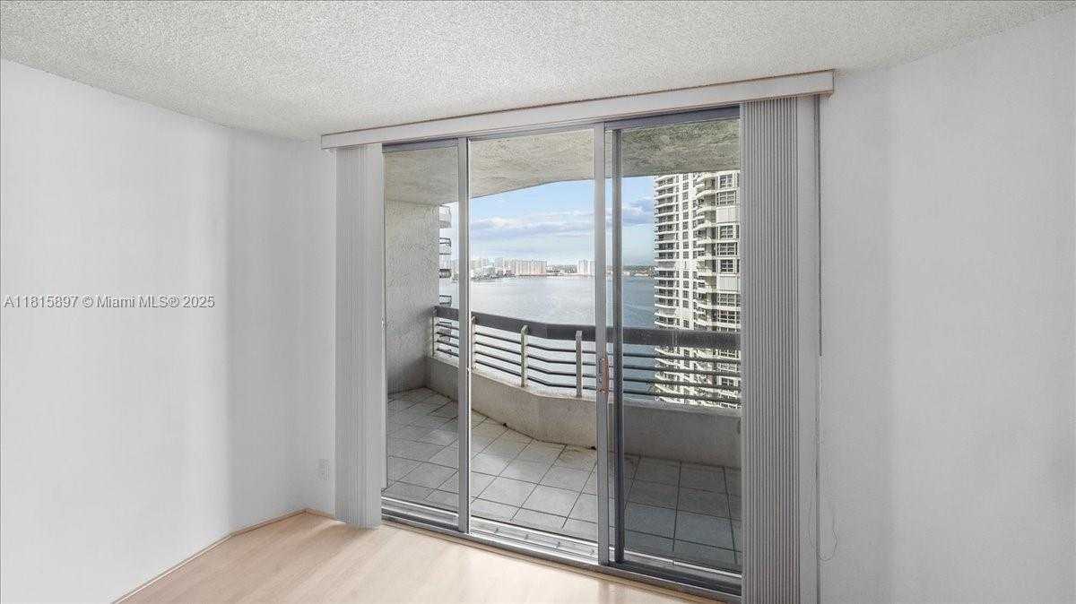 Small Image of 19195 NORTH EAST 36TH CT #2004, Aventura Number 20