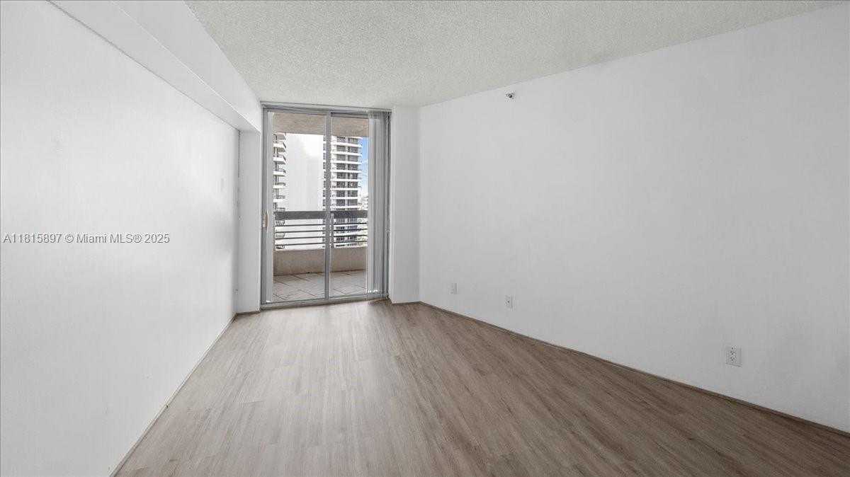 Small Image of 19195 NORTH EAST 36TH CT #2004, Aventura Number 21