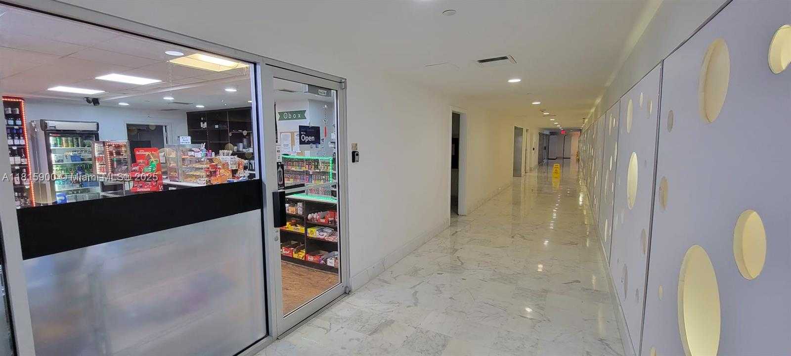 Small Image of 1000 WEST AVE #322, Miami Beach Number 16