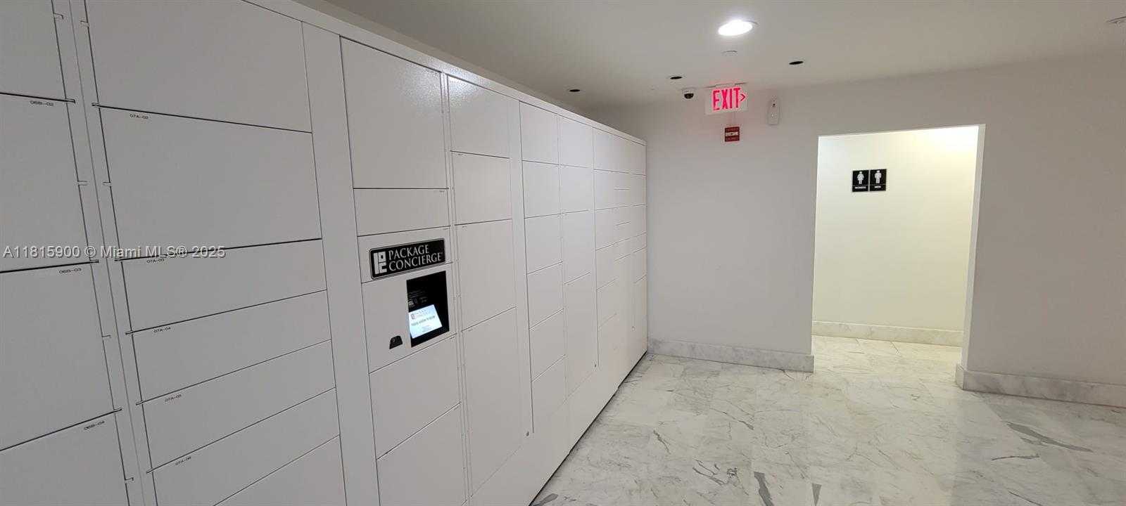 Small Image of 1000 WEST AVE #322, Miami Beach Number 17
