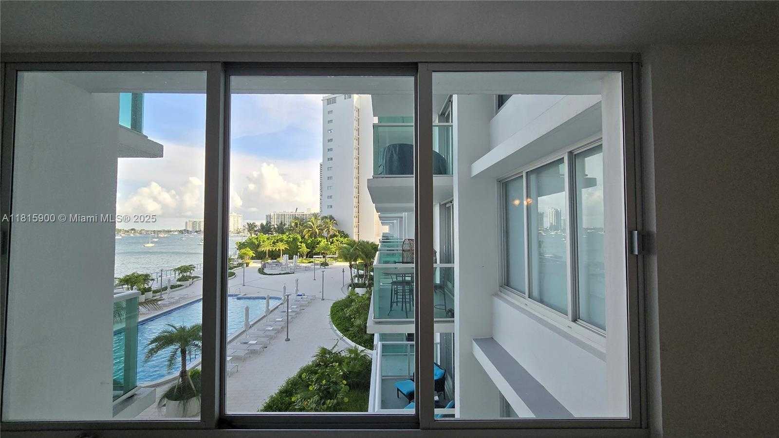 Small Image of 1000 WEST AVE #322, Miami Beach Number 6