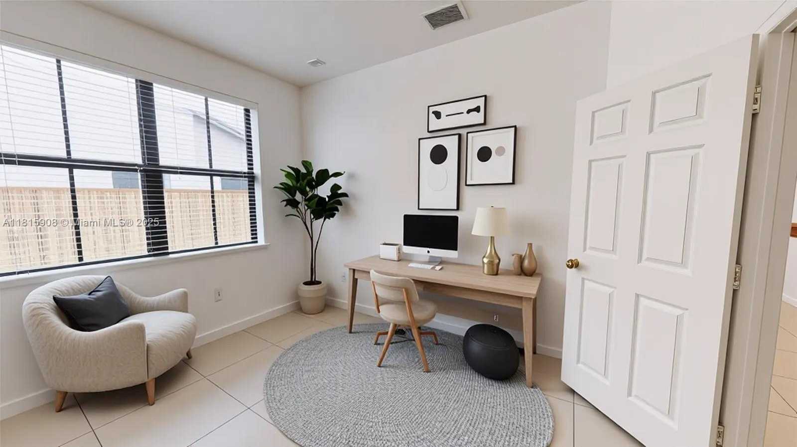 Small Image of 10456 NORTH WEST 61ST LN, Doral Number 10