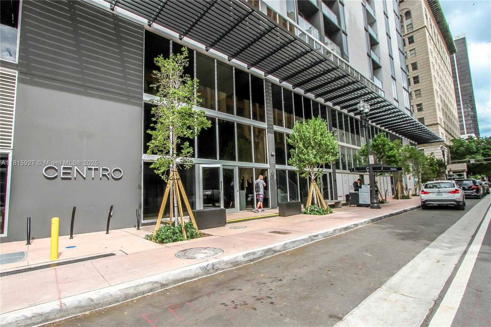 Small Image of 151 SOUTH EAST 1ST ST #2408, Miami Number 31