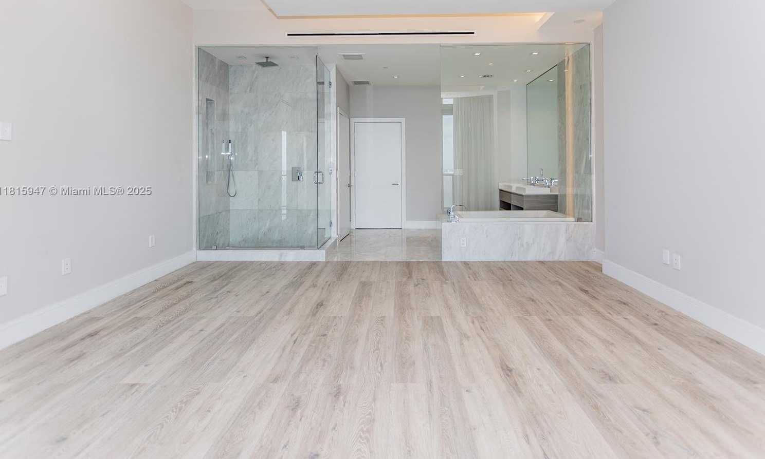 Small Image of 460 NORTH EAST 28TH ST #4203, Miami Number 16