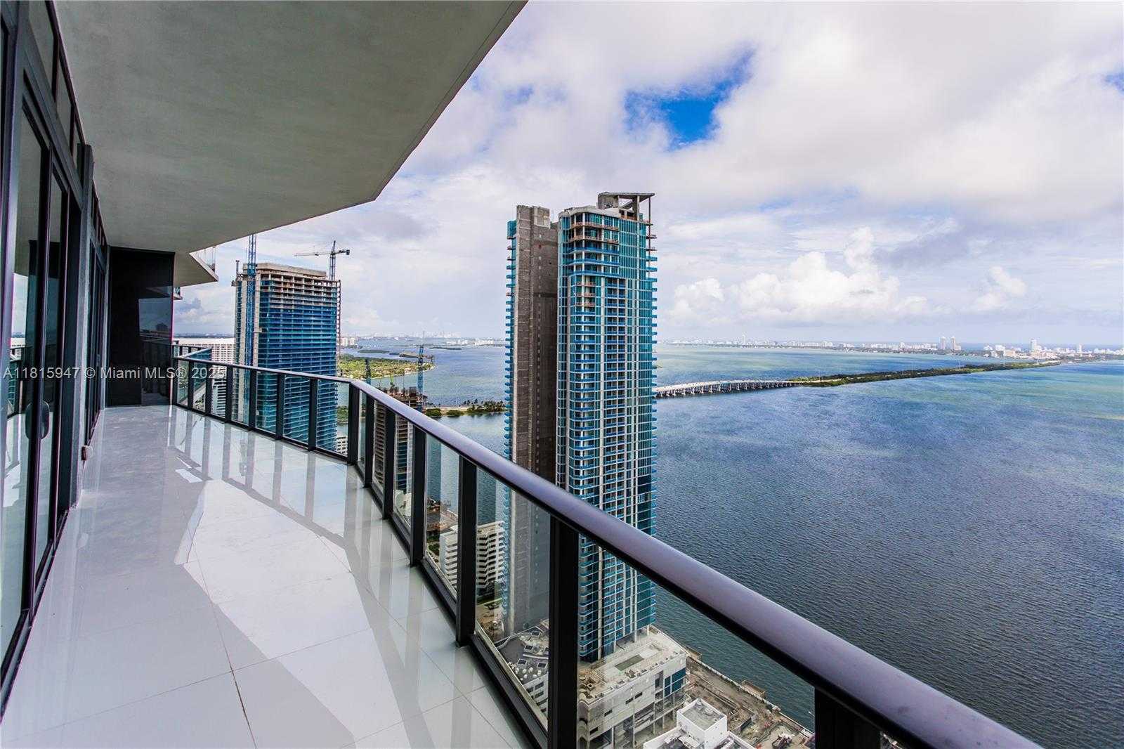 Small Image of 460 NORTH EAST 28TH ST #4203, Miami Number 31