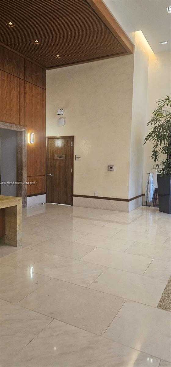 Small Image of 1060 BRICKELL AVE #3417, Miami Number 10