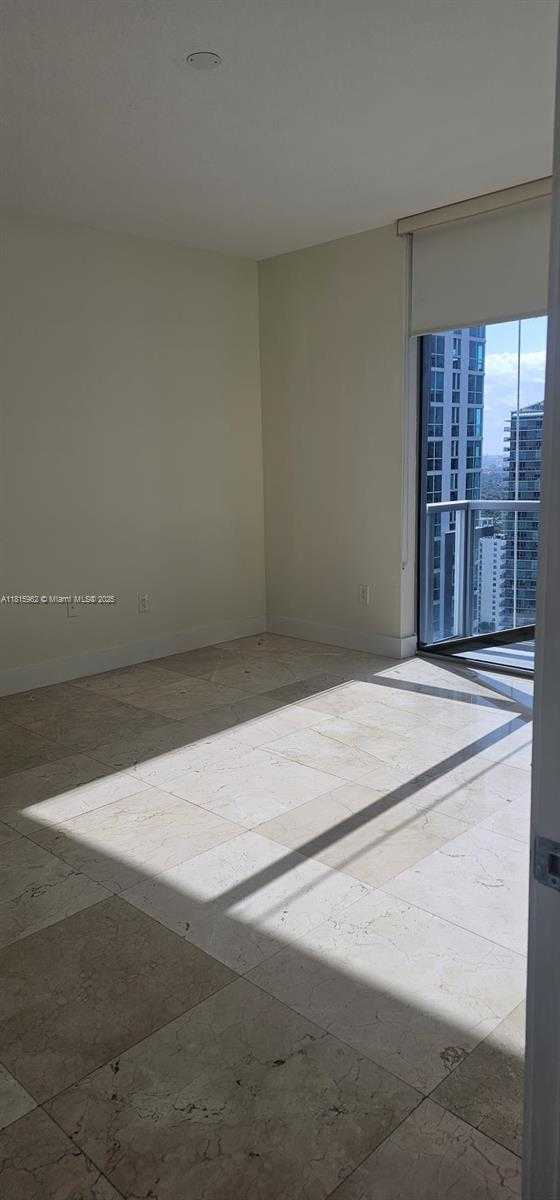 Small Image of 1060 BRICKELL AVE #3417, Miami Number 24