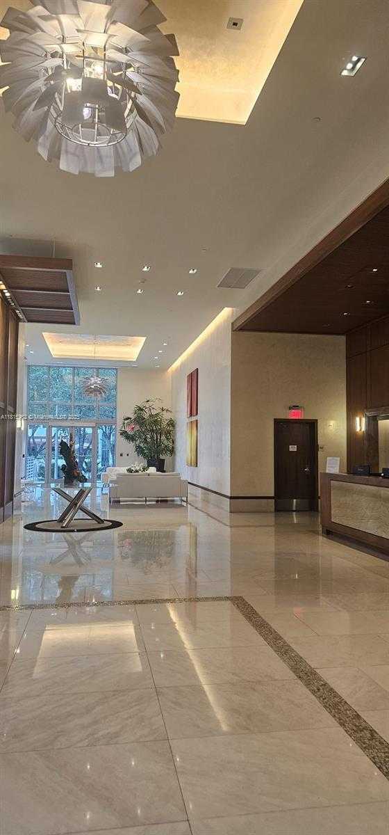 Small Image of 1060 BRICKELL AVE #3417, Miami Number 8