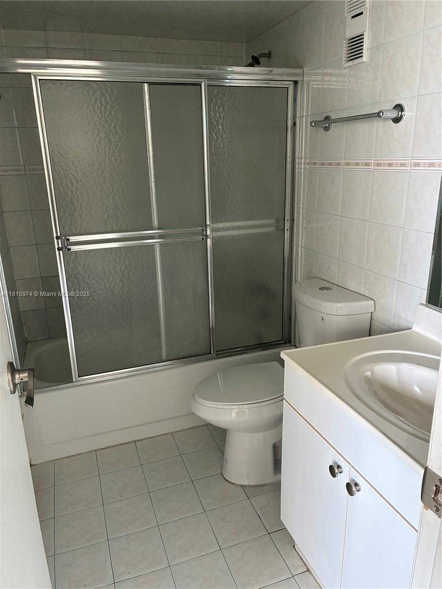 Small Image of 4675 WEST 18TH CT #211, Hialeah Number 5