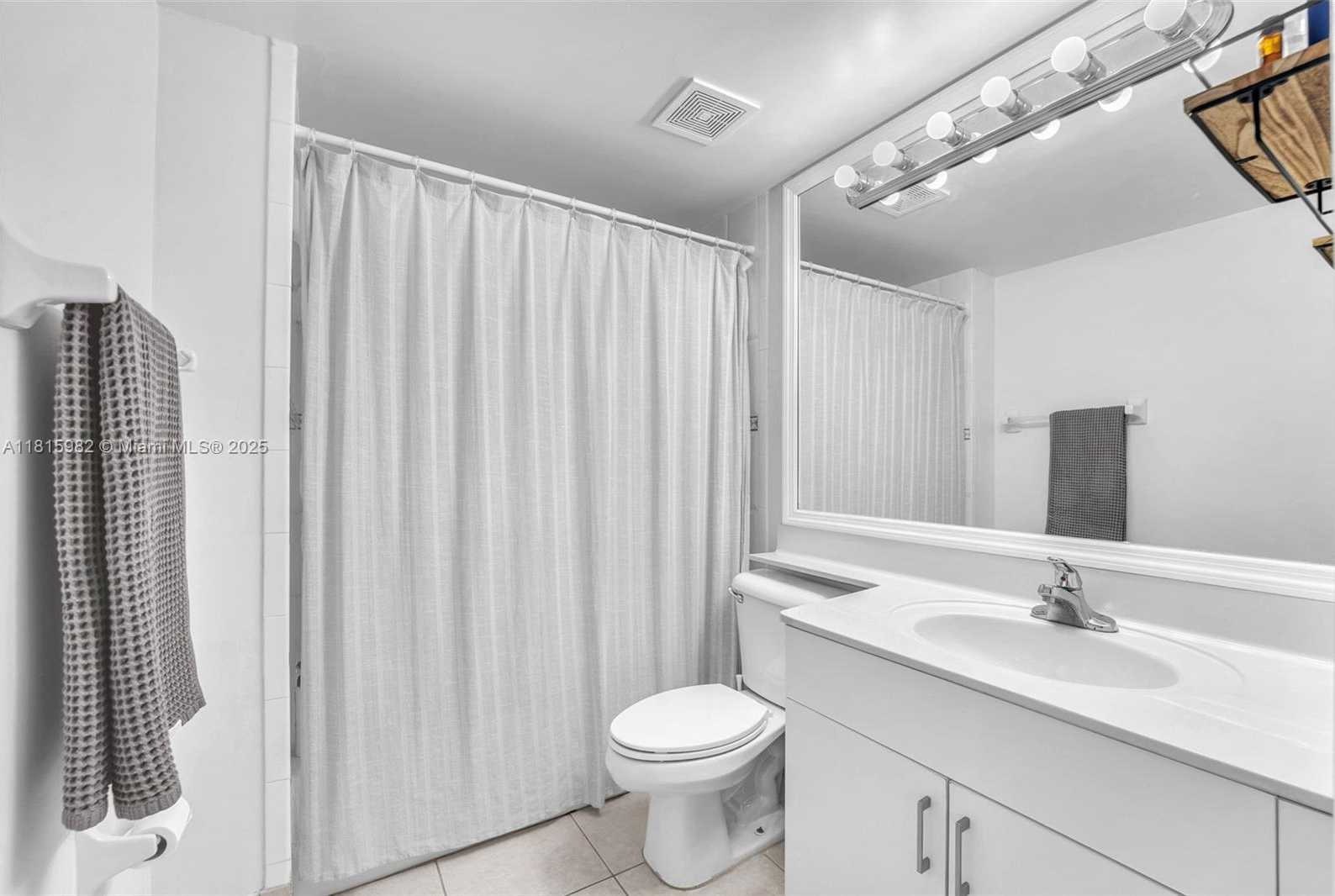 Small Image of 2415 NORTH WEST 16TH ST RD #412-1, Miami Number 11