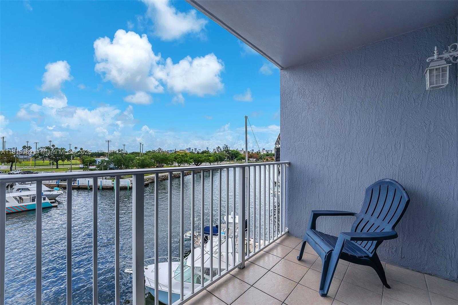 Small Image of 2415 NORTH WEST 16TH ST RD #412-1, Miami Number 21