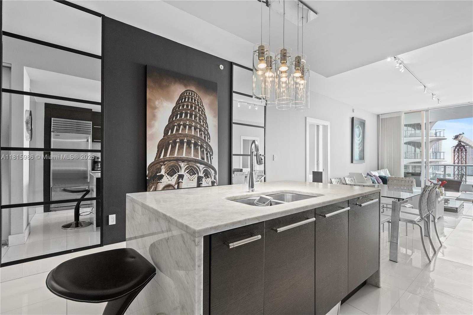 Small Image of 900 BISCAYNE BLVD #2408, Miami Number 13