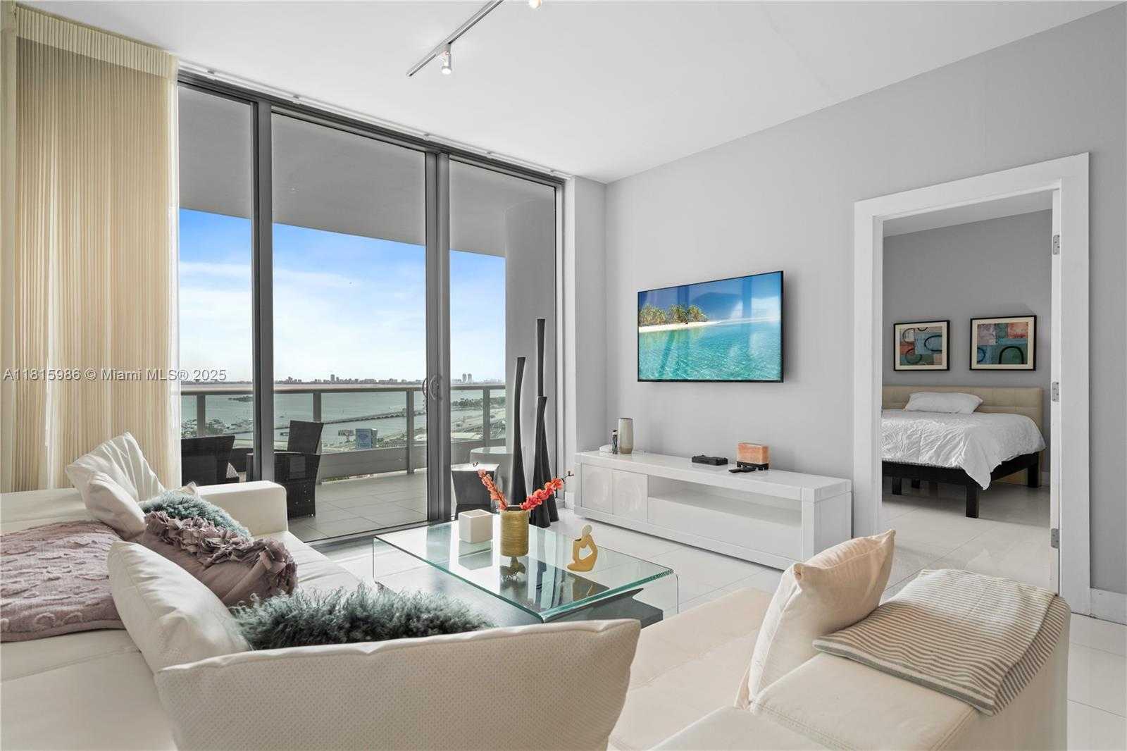 Small Image of 900 BISCAYNE BLVD #2408, Miami Number 17