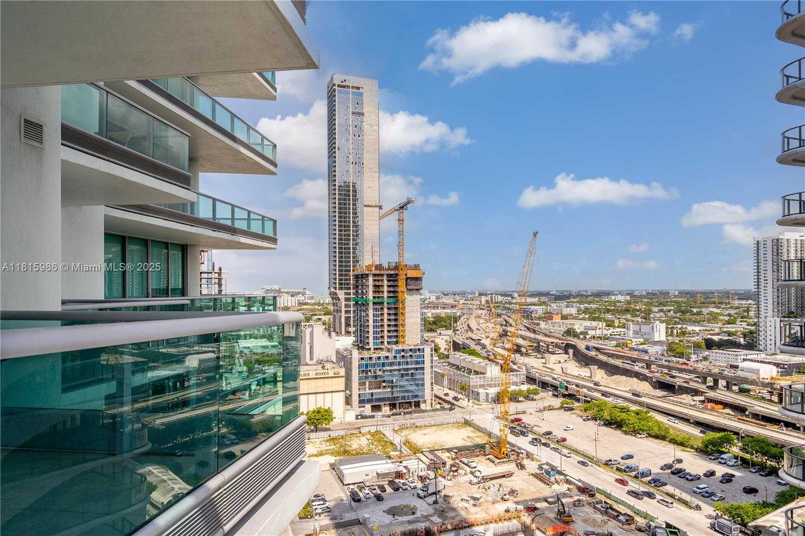 Small Image of 900 BISCAYNE BLVD #2408, Miami Number 38