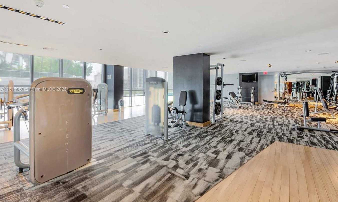 Small Image of 900 BISCAYNE BLVD #2408, Miami Number 48