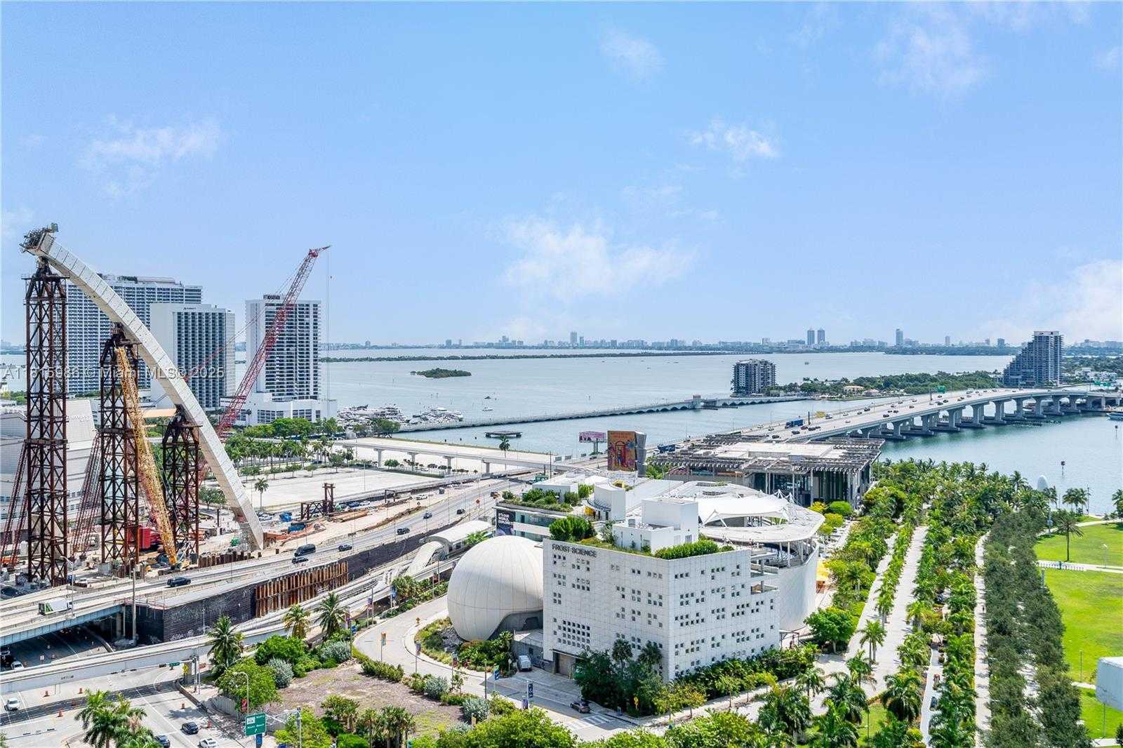 Small Image of 900 BISCAYNE BLVD #2408, Miami Number 56