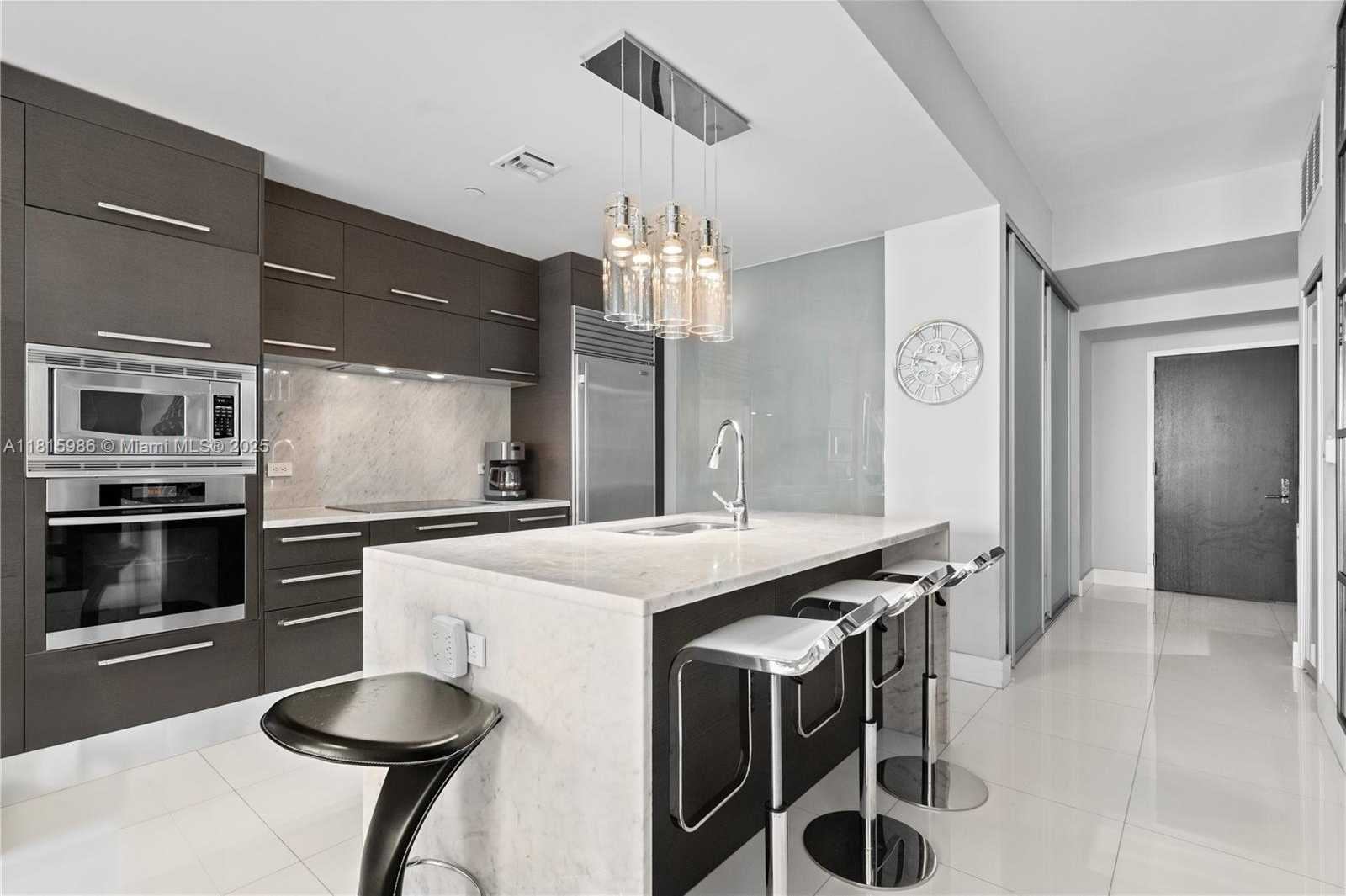 Small Image of 900 BISCAYNE BLVD #2408, Miami Number 9