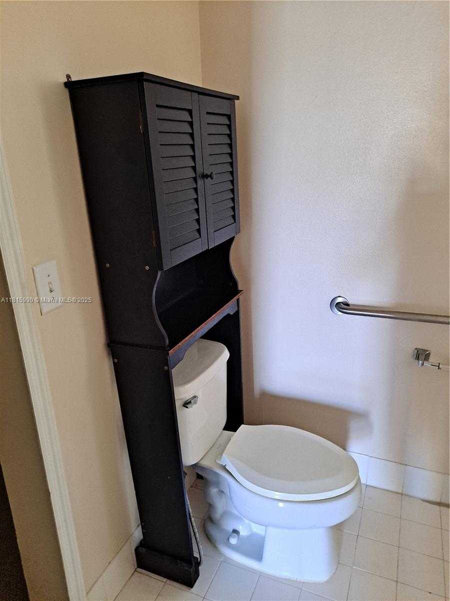 Small Image of 3255 NORTH EAST 184TH ST #12402, Aventura Number 13