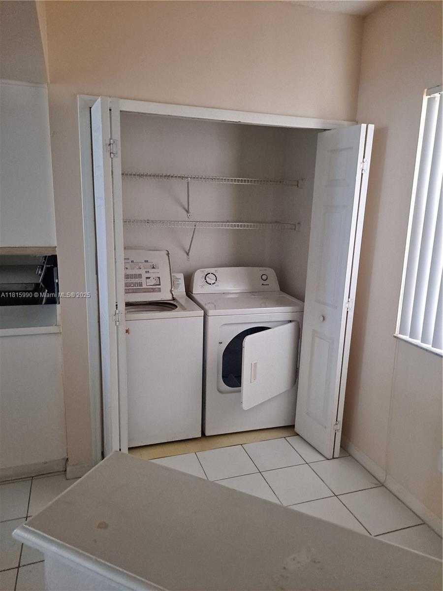 Small Image of 3255 NORTH EAST 184TH ST #12402, Aventura Number 5