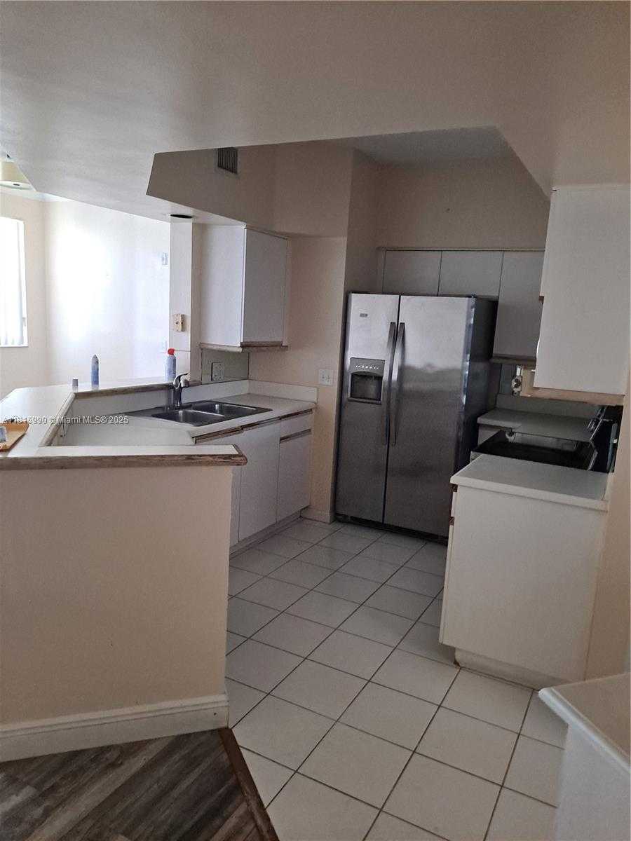Small Image of 3255 NORTH EAST 184TH ST #12402, Aventura Number 6