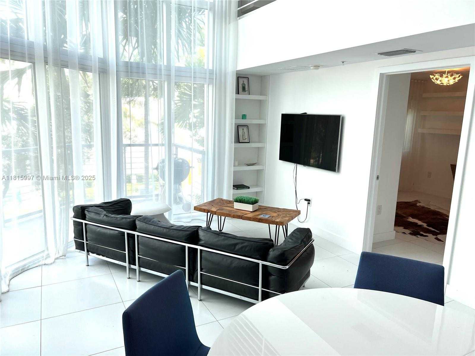 Small Image of 401 JEFFERSON AVE #3, Miami Beach Number 4