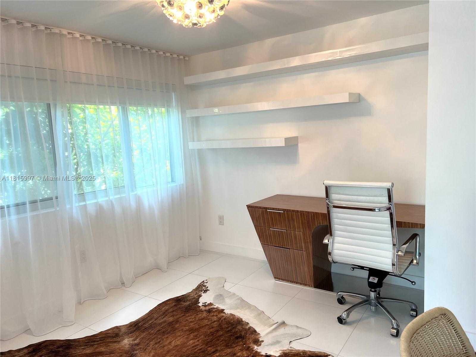 Small Image of 401 JEFFERSON AVE #3, Miami Beach Number 6