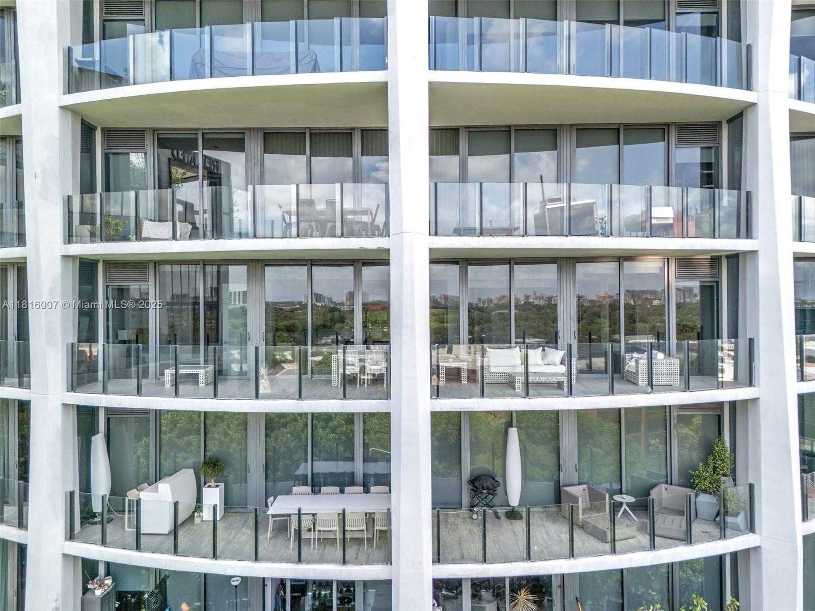 Small Image of 2831 SOUTH BAYSHORE DR #906, Miami Number 14