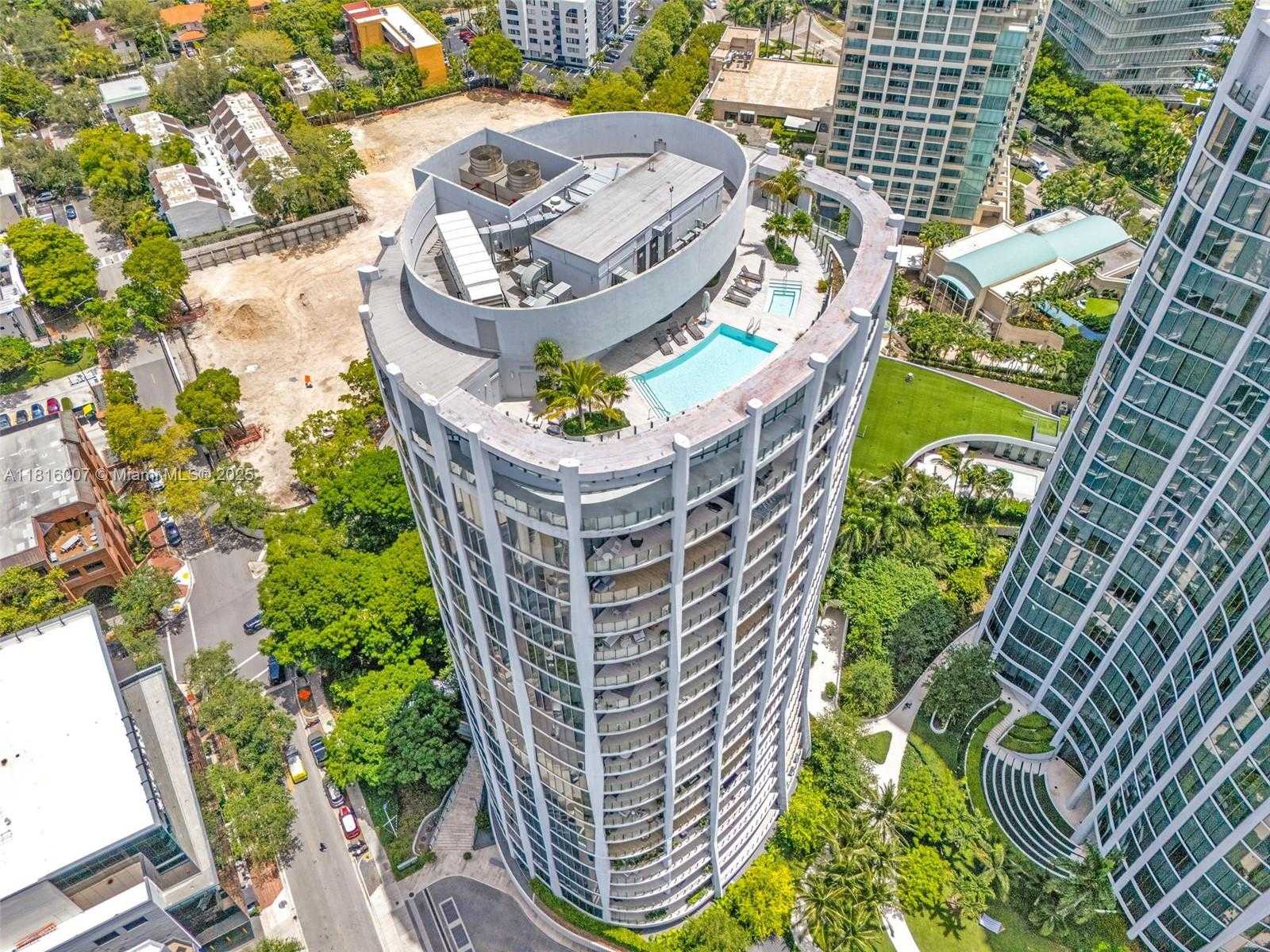 Small Image of 2831 SOUTH BAYSHORE DR #906, Miami Number 16