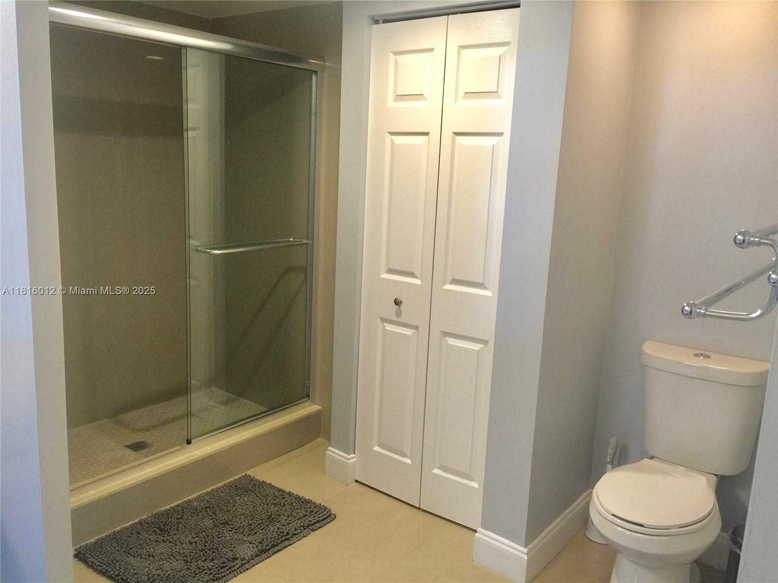 Small Image of 17145 NORTH BAY RD #4611, Sunny Isles Beach Number 9