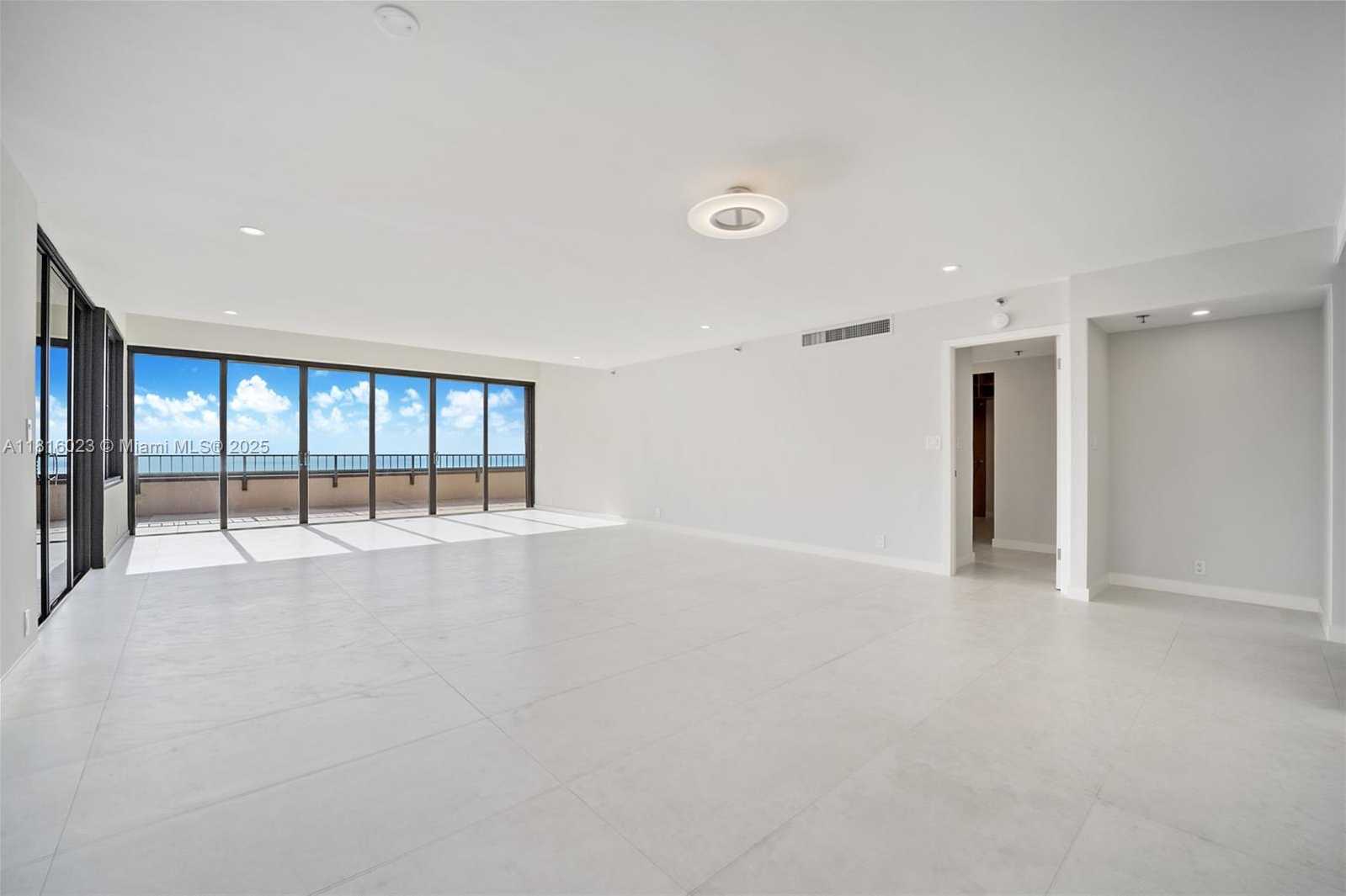 Small Image of 251 CRANDON BLVD #1037, Key Biscayne Number 8