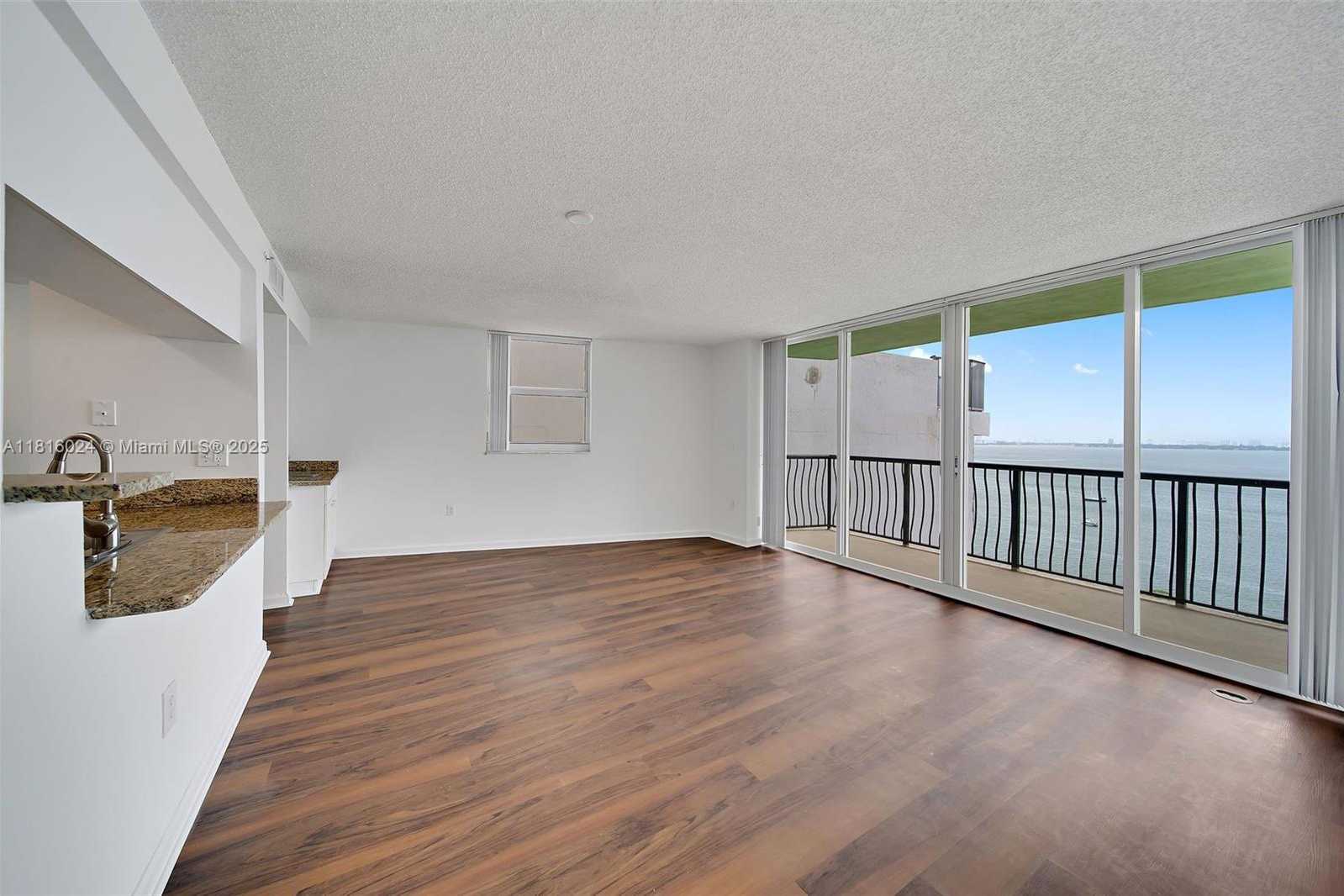 Small Image of 1756 NORTH BAYSHORE DR #14A, Miami Number 2