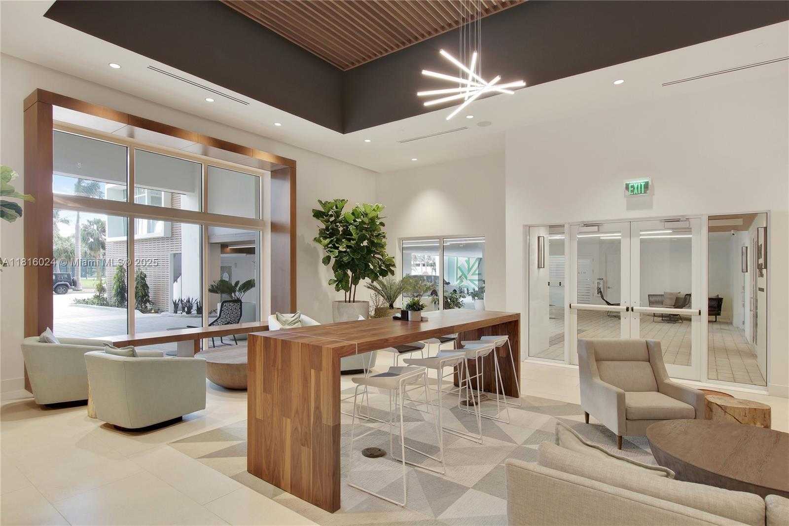 Small Image of 1756 NORTH BAYSHORE DR #14A, Miami Number 40