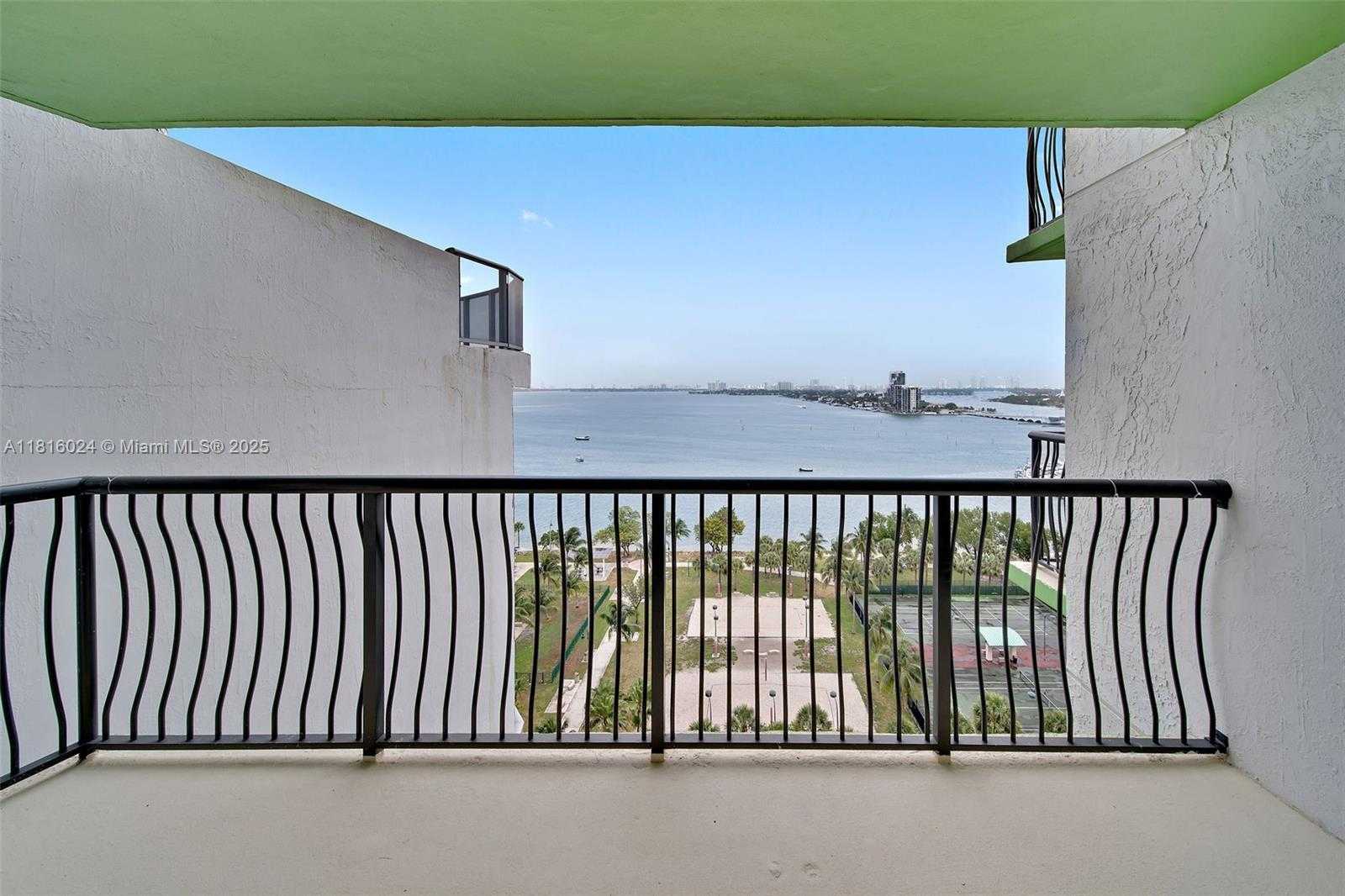 Small Image of 1756 NORTH BAYSHORE DR #14A, Miami Number 7