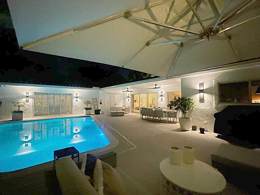 Small Image of 375 HARBOR CT #., Key Biscayne Number 54