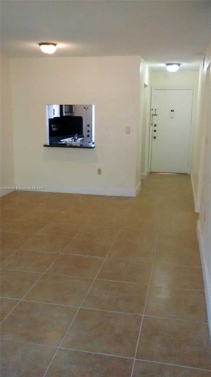 Small Image of 1650 SOUTH LE JEUNE RD #204, Coral Gables Number 14