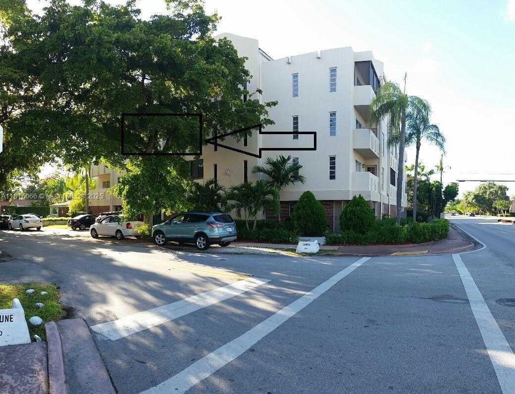 Small Image of 1650 SOUTH LE JEUNE RD #204, Coral Gables Number 19