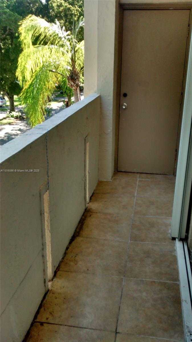 Small Image of 1650 SOUTH LE JEUNE RD #204, Coral Gables Number 2