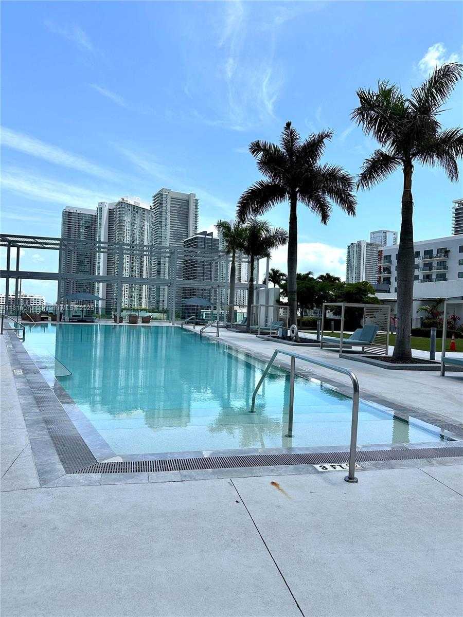 Small Image of 3301 NORTH EAST 1ST AVE #H1811, Miami Number 15
