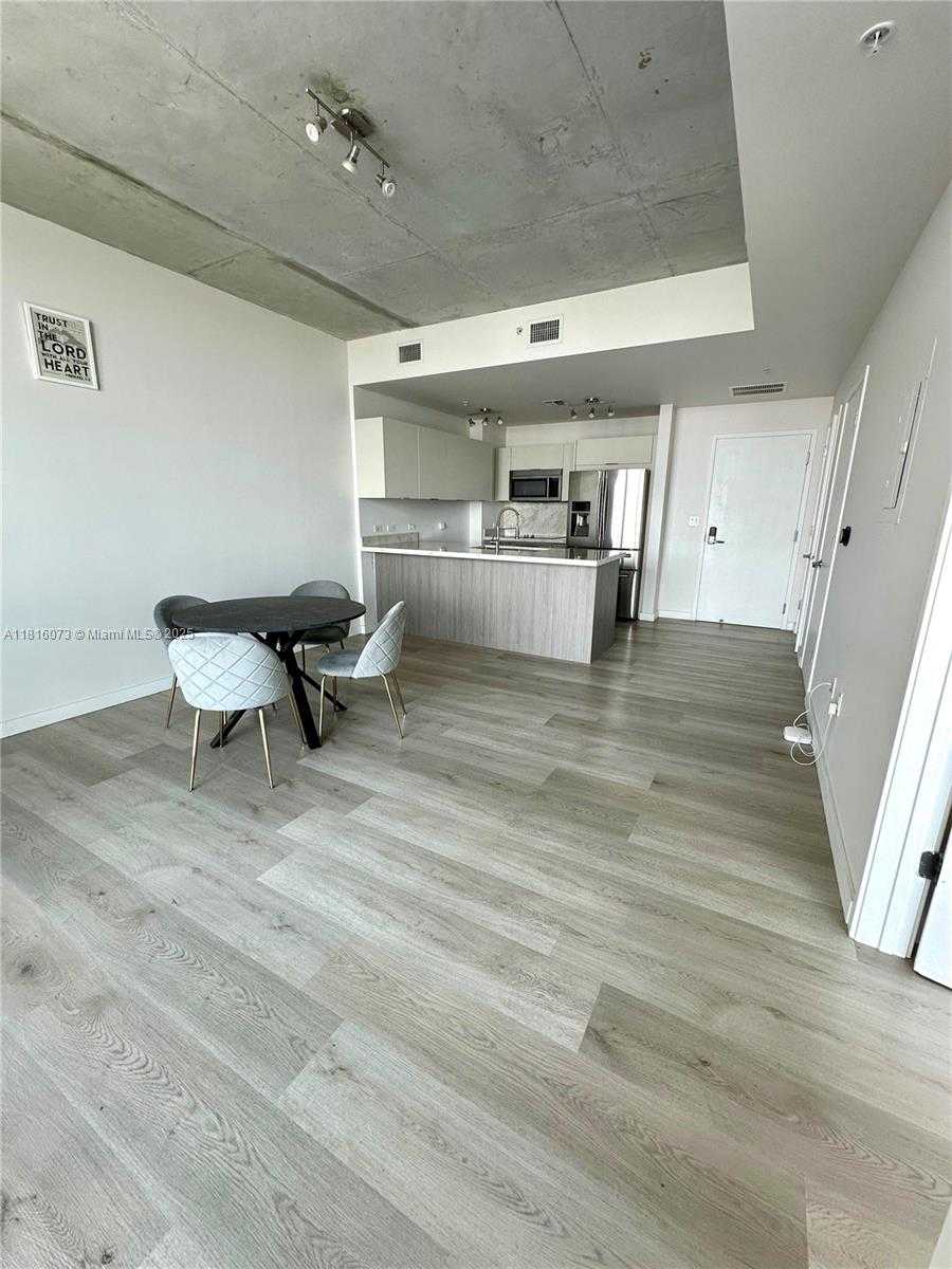 Small Image of 3301 NORTH EAST 1ST AVE #H1811, Miami Number 6