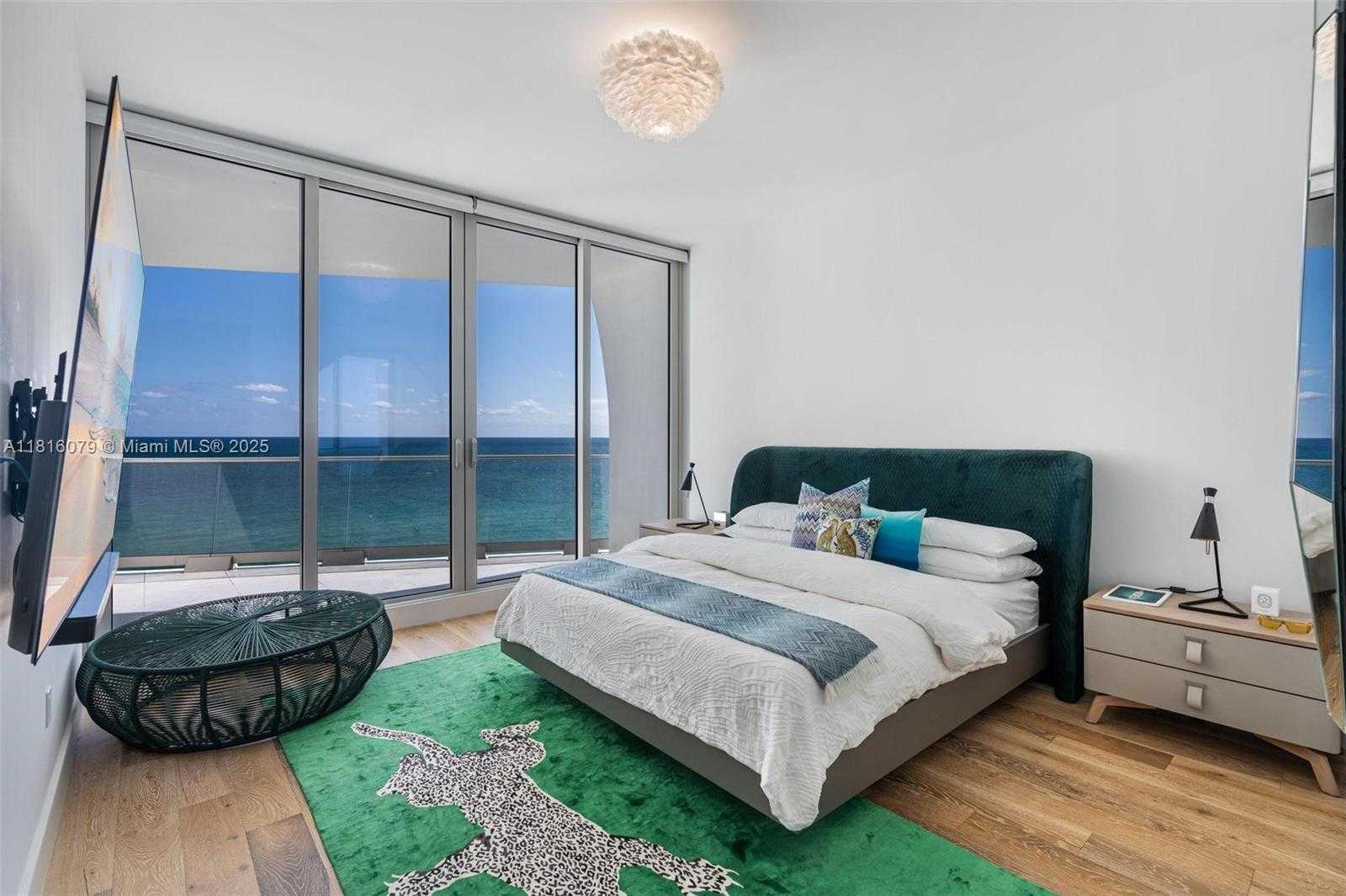 Small Image of 16901 COLLINS AVE #902, Sunny Isles Beach Number 14