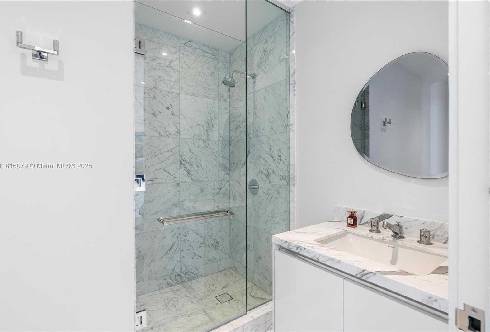 Small Image of 16901 COLLINS AVE #902, Sunny Isles Beach Number 22