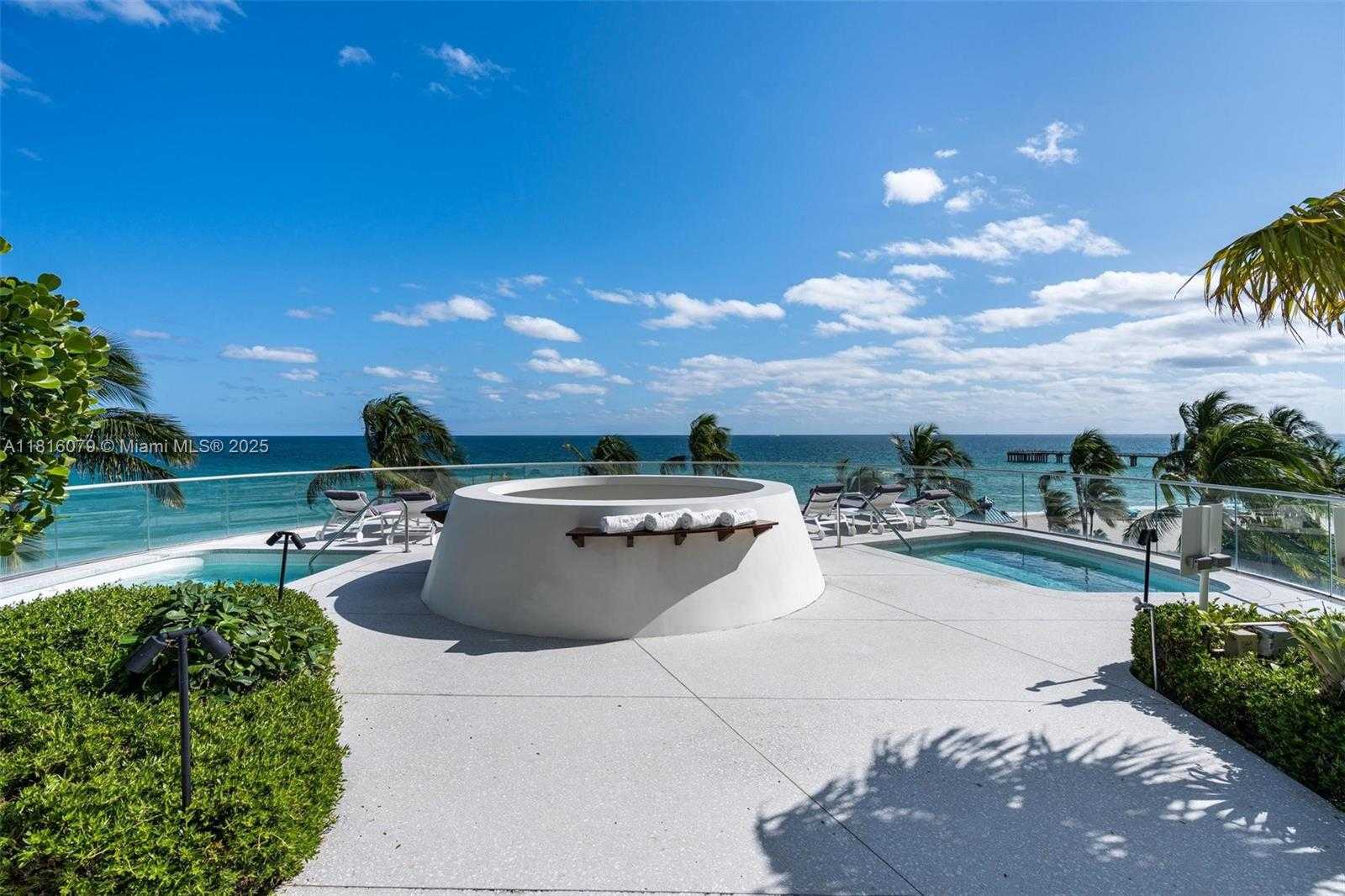 Small Image of 16901 COLLINS AVE #902, Sunny Isles Beach Number 49