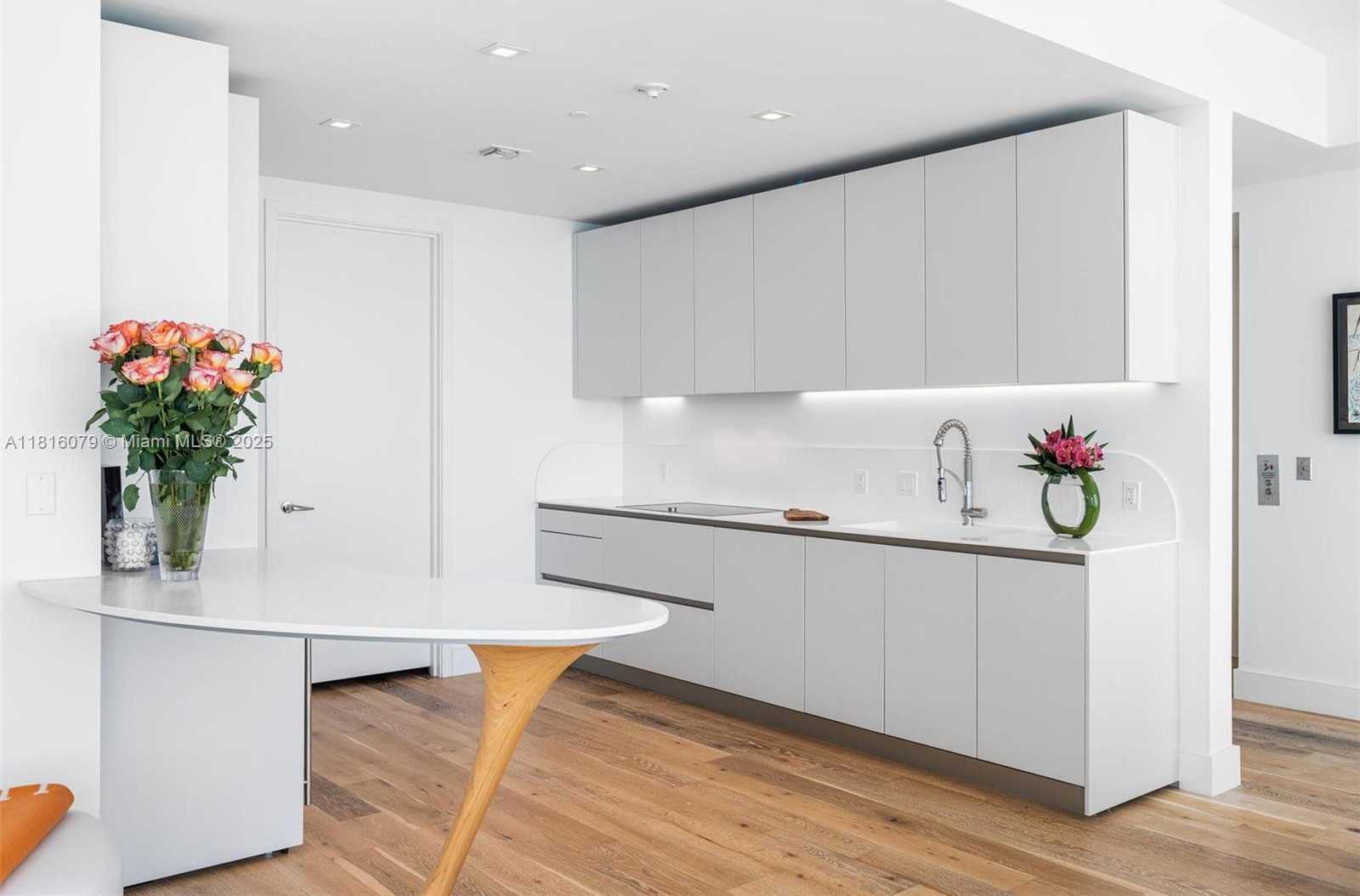 Small Image of 16901 COLLINS AVE #902, Sunny Isles Beach Number 8