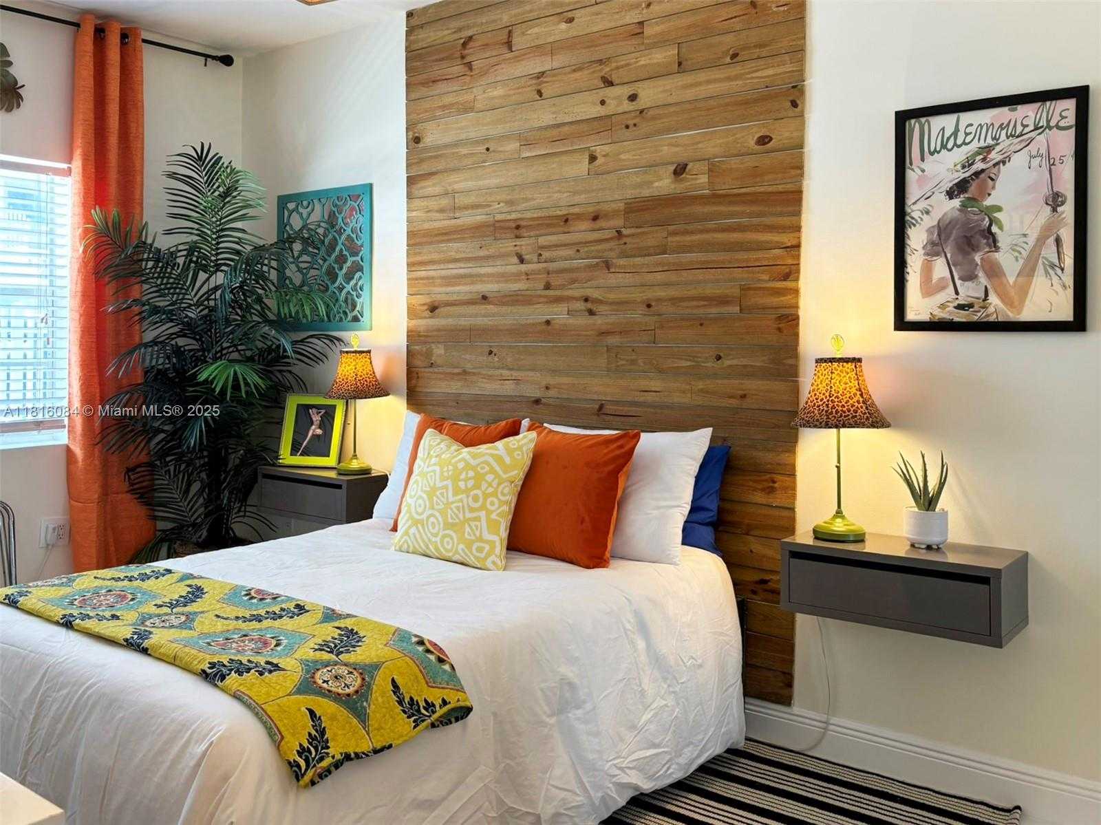 Small Image of 335 OCEAN DR #114, Miami Beach Number 13