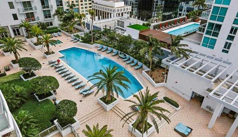 Small Image of 1060 BRICKELL AVE #2201, Miami Number 30
