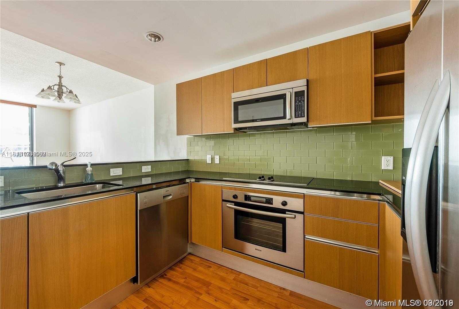 Small Image of 1060 BRICKELL AVE #2315, Miami Number 3