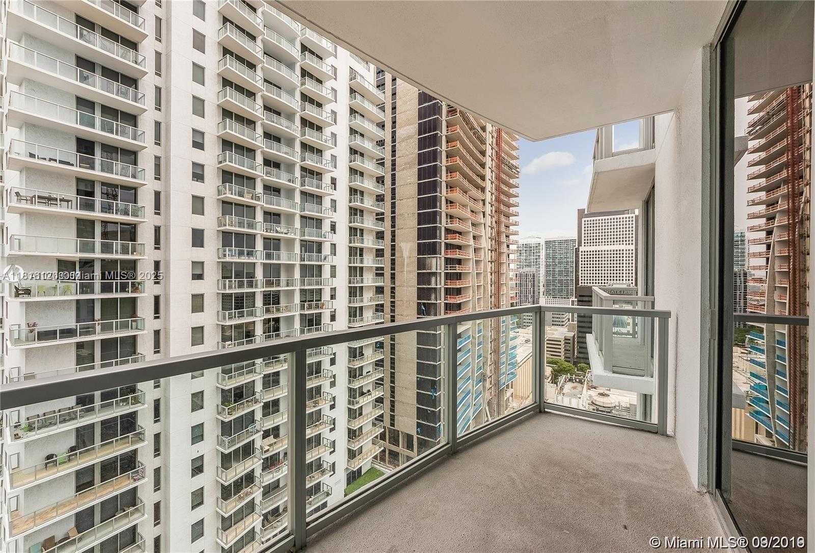 Small Image of 1060 BRICKELL AVE #2315, Miami Number 9