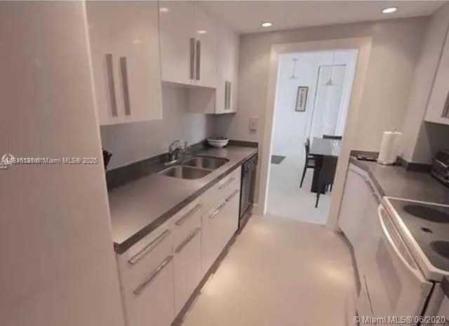 Small Image of 2451 BRICKELL AVE #20B, Miami Number 4