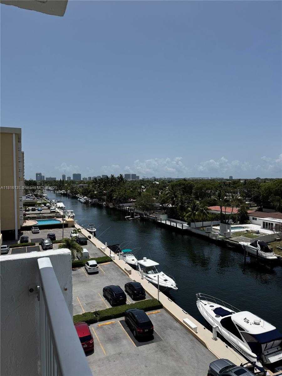Small Image of 2000 NORTH EAST 135TH ST #609, North Miami Number 14