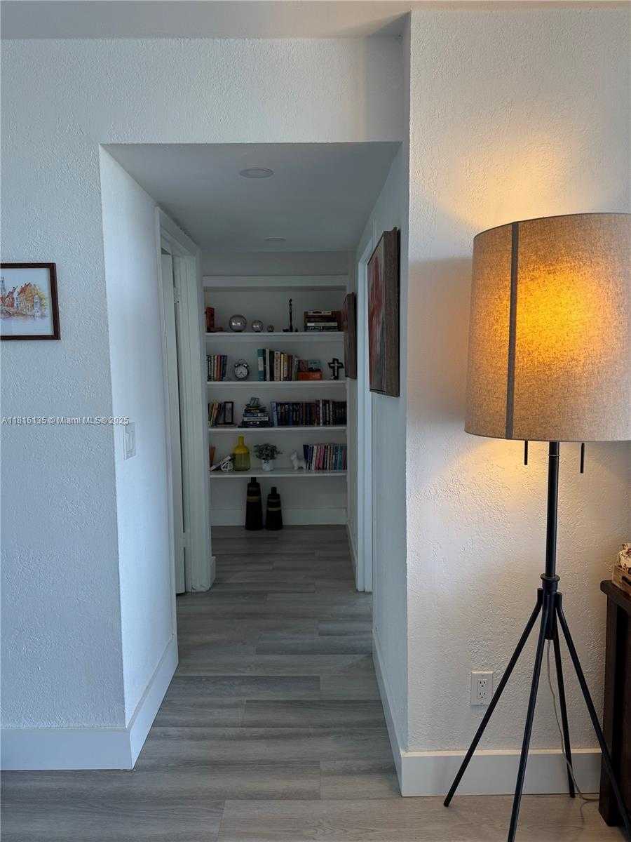 Small Image of 2000 NORTH EAST 135TH ST #609, North Miami Number 7